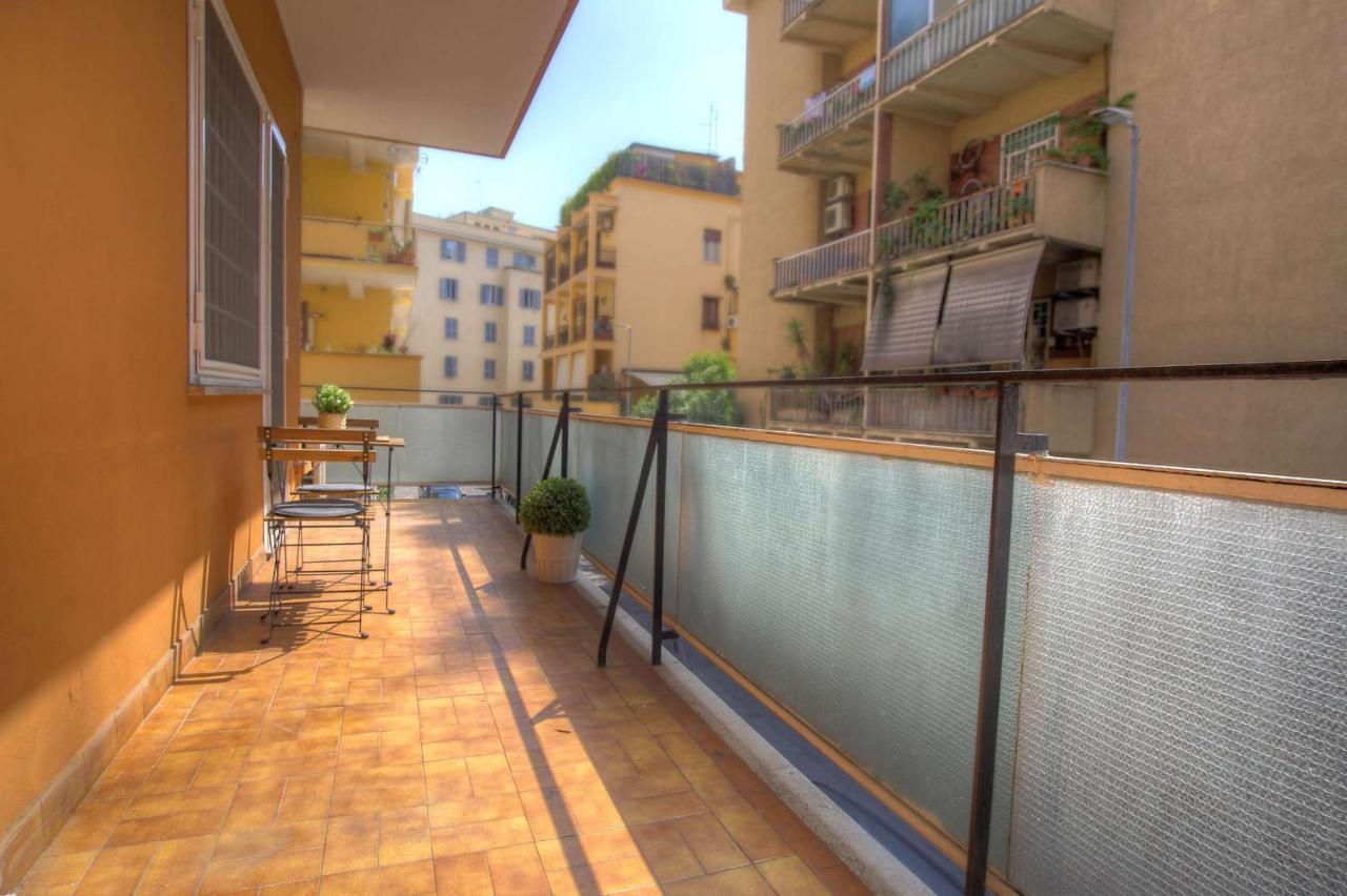 Holiday Aroma Apartment Exterior photo